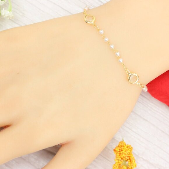 "Trendy Handmade Bracelet – A Thoughtful Gift for Girls & Women | UNVRC1332 - Picture 1 of 10